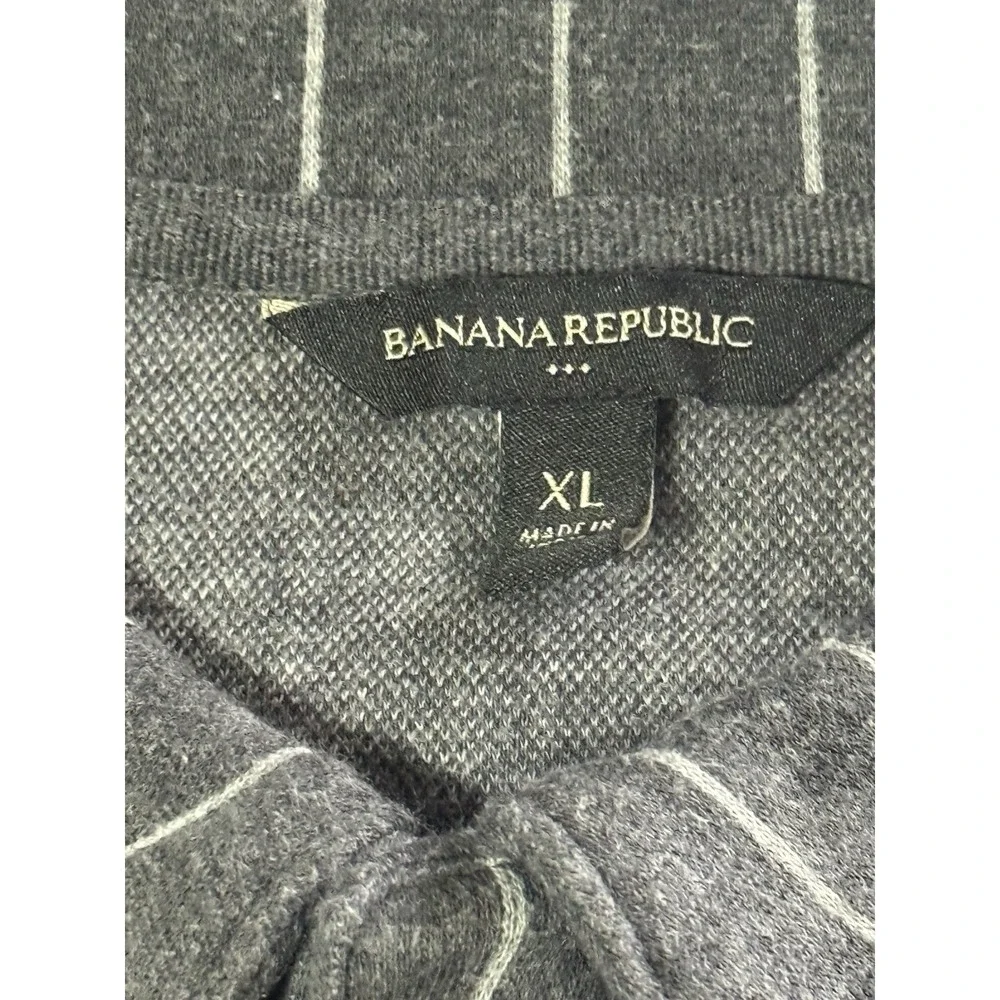 Banana‎ Republic Men's XL Gray Pinstripe Short Sleeve Polo Shirt